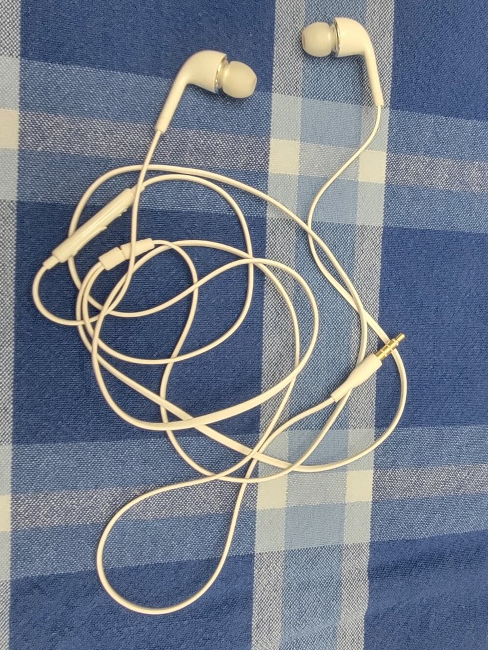Samsung Original OEM 3.5mm Stereo Headset with Remote and Mic White